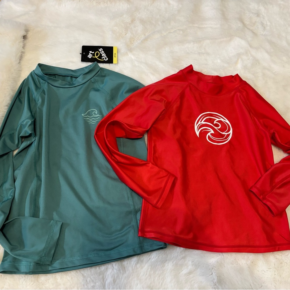NWT. Art class Kids Long Sleeve Rash Guard Set - Red & Teal, size 6/7